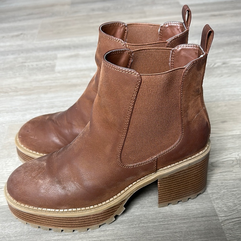MIA Brown Ankle Boots with Chunky Sole